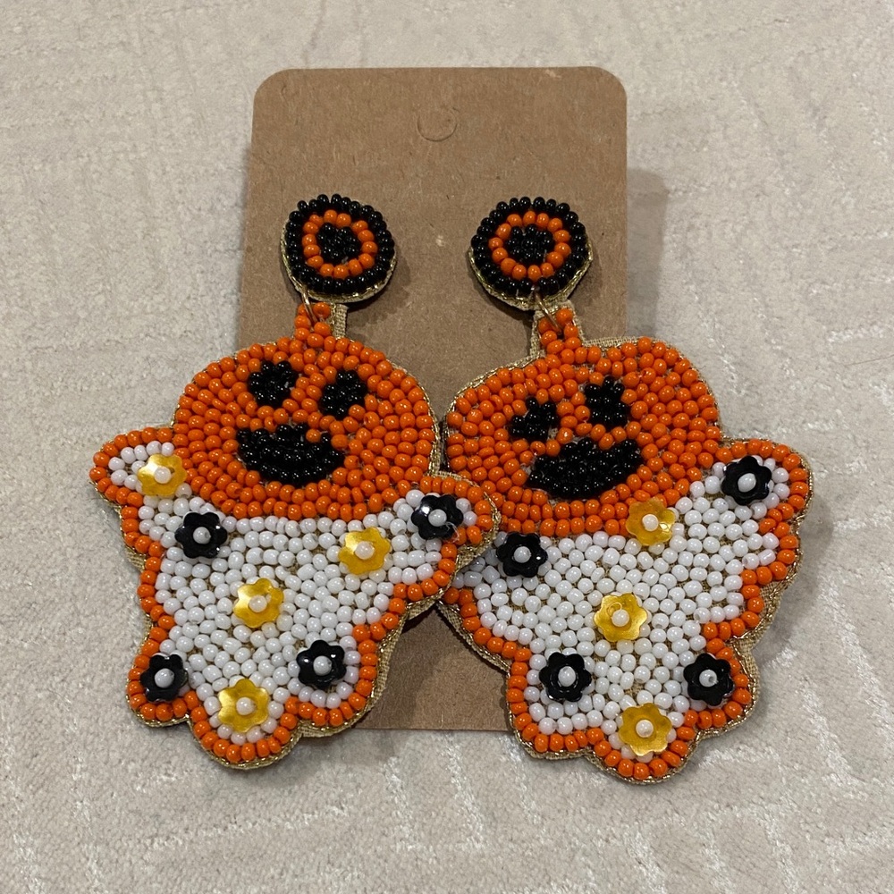 Beaded Halloween Ghost Earrings
